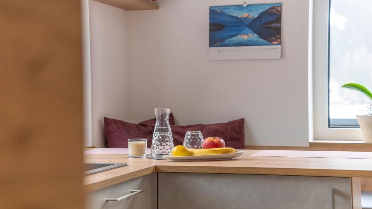 Stuwip Alps Appartements Adlerhorst Trins Buitenkant foto