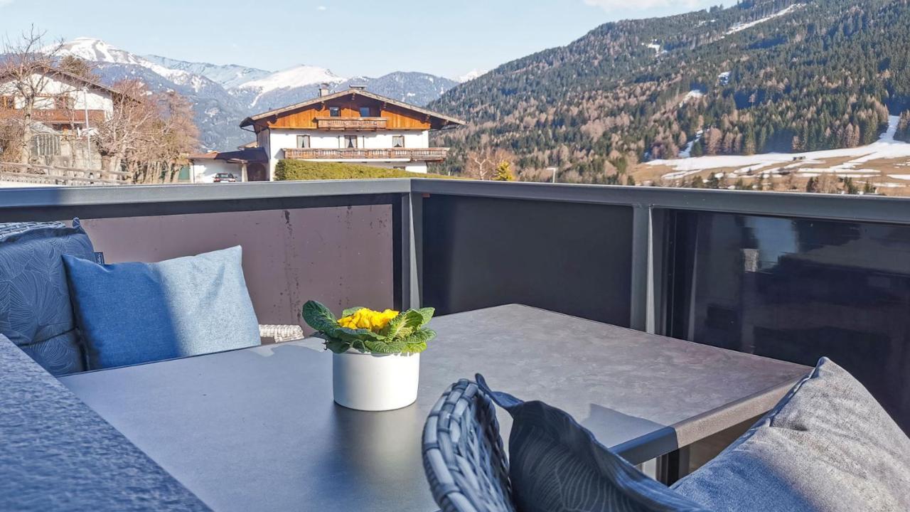 Stuwip Alps Appartements Adlerhorst Trins Buitenkant foto